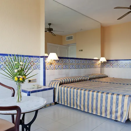Hotel Playalinda 4*